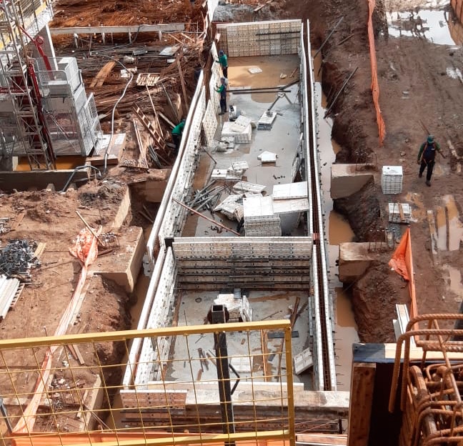 Locação de fôrmas para reservatório e piscina com o Sistema Planex