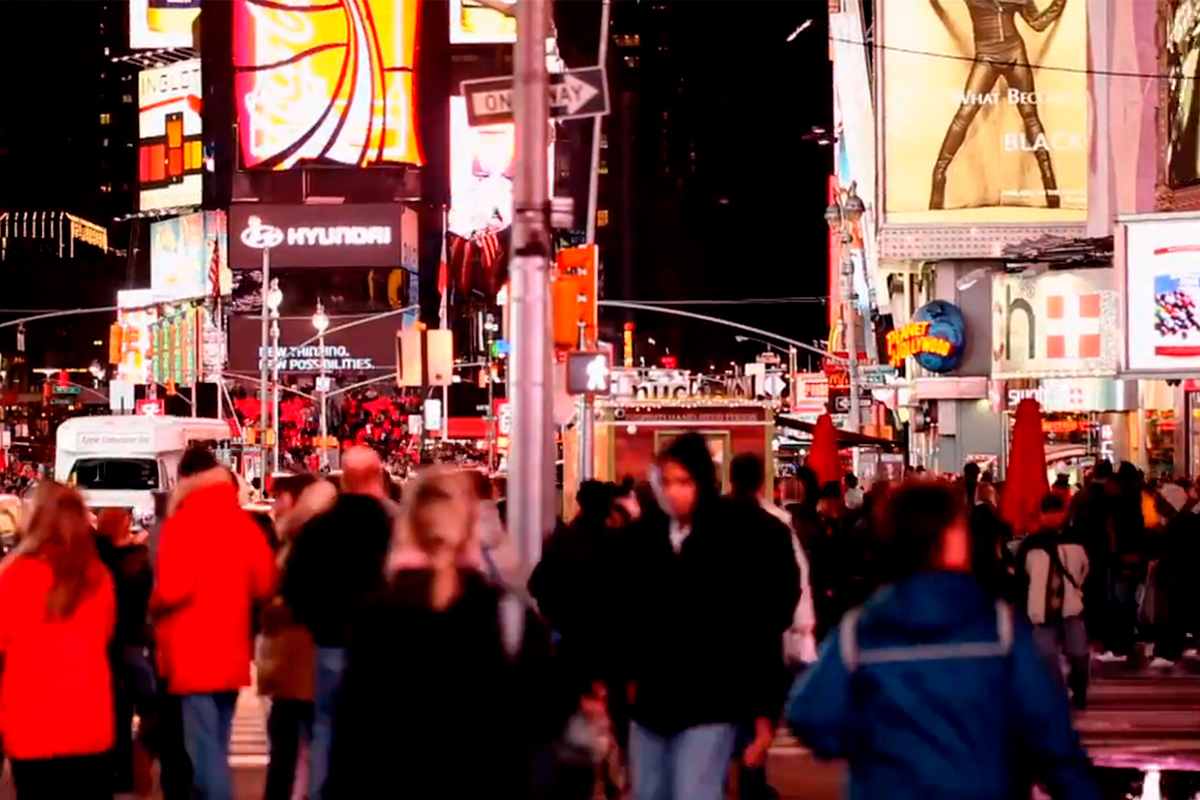 movimentacao-na-times-square
