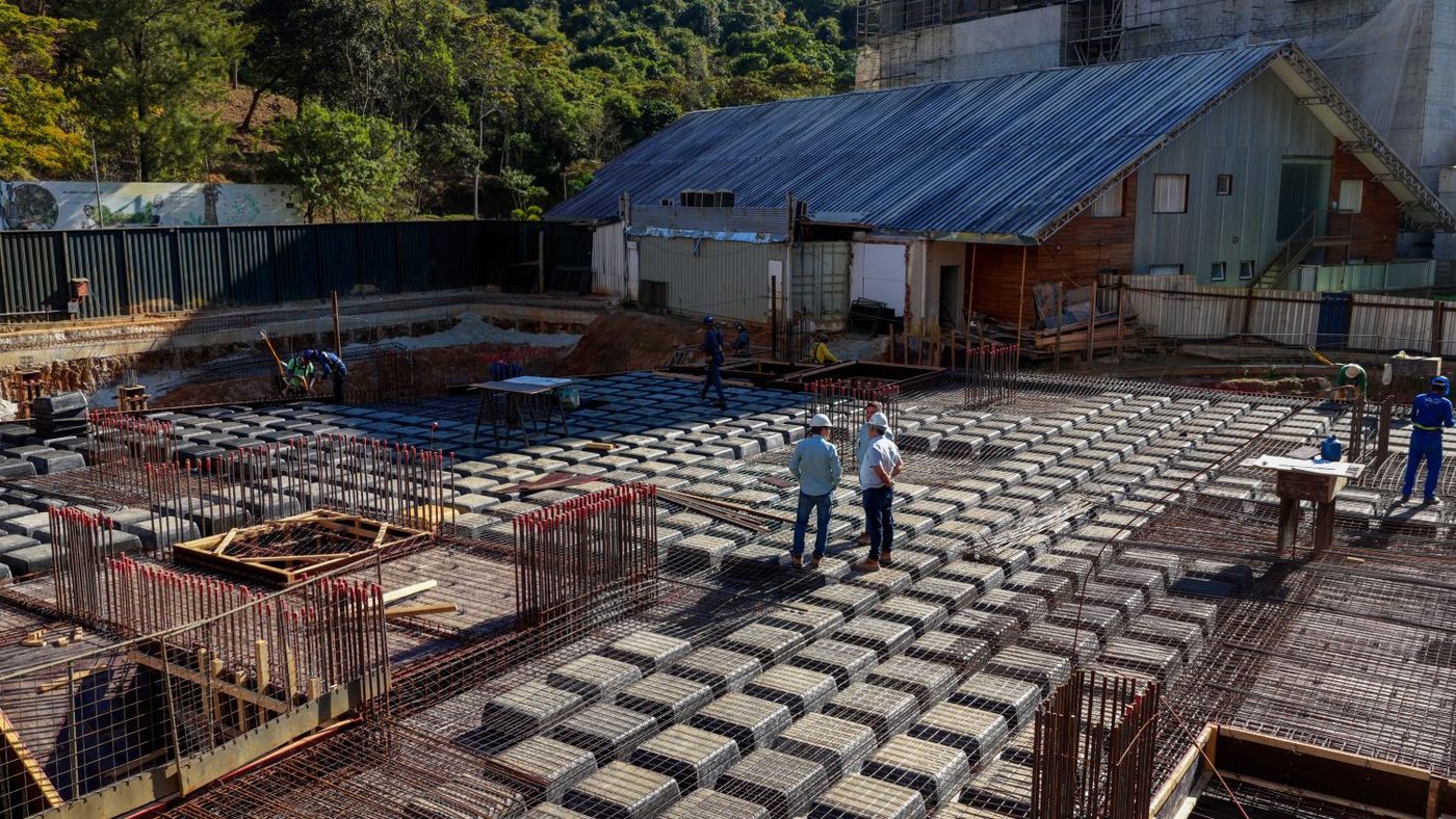 Obra com o Sistema Atex de laje nervurada